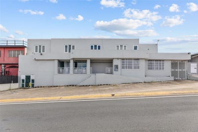 /international/us/3rd-street-hernaos-davila-bayamon-pr-110107254832/