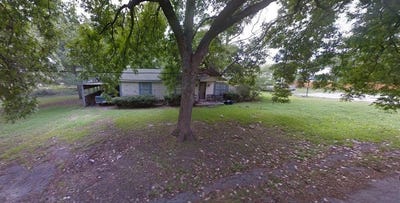 /international/us/415-e-franklin-street-wolfe-city-tx-110100595662/?lang=en