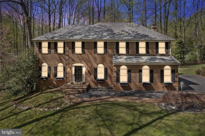 /international/us/6558-stoneridge-court-warrenton-va-110098858181/