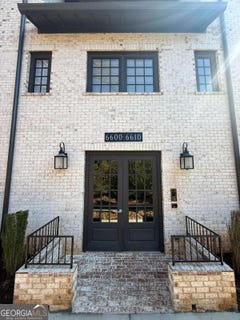 /international/us/6608-ne-sterling-drive-atlanta-ga-110106355731/