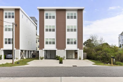 /international/us/1311-snapper-lane-carolina-beach-nc-110098446494/