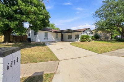 /international/us/6814-sunlight-dr-leon-valley-tx-110109813987/