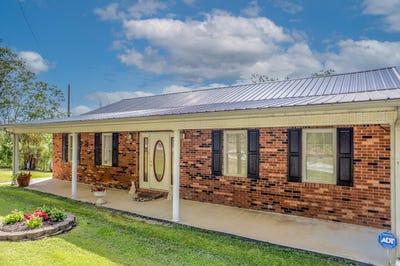 /international/us/754-whitt-branch-salyersville-ky-110099093134/