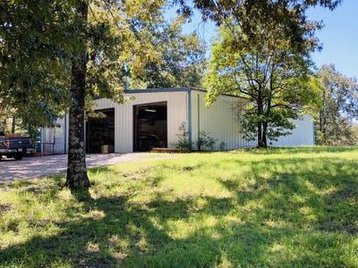 /international/us/2682-highway-56-calico-rock-ar-110108224577/