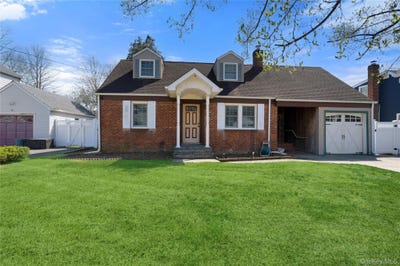 /international/us/146-ontario-avenue-massapequa-ny-110107312338/