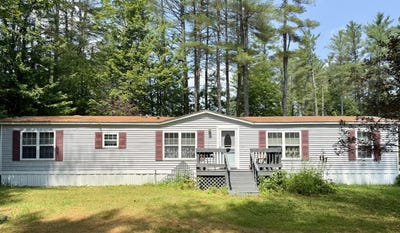 /international/us/63-creesy-street-palmyra-me-110098037441/