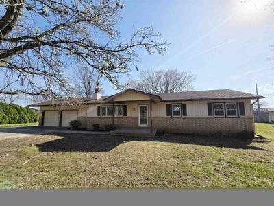/international/us/3200-cathlinda-dr-winfield-ks-110106820363/