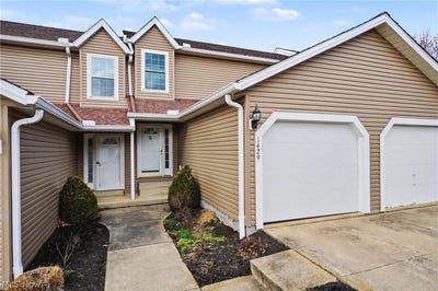 /international/us/1429-colony-drive-streetsboro-oh-110106555731/