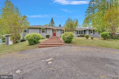 /international/us/6201-curtis-road-upper-marlboro-md-110107395816/
