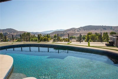 /international/us/5849-belbert-circle-calabasas-ca-110095494846/