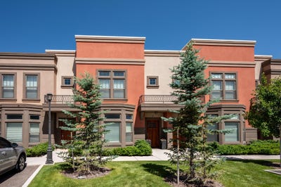 /international/us/875-s-lincoln-cedar-city-ut-110100316962/