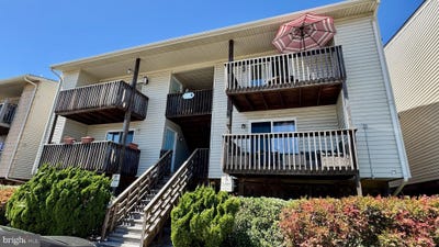 /international/us/914-w-ocean-view-avenue-norfolk-va-110108015559/