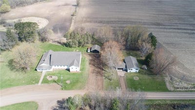 /international/us/785-401st-avenue-nw-stanchfield-mn-110107953567/