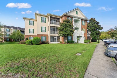 /international/us/785-oakleaf-plantation-parkway-orange-park-fl-110106530731/