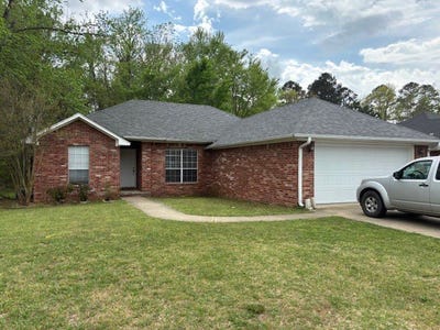 /international/us/131-willow-creek-drive-dardanelle-ar-110107035133/