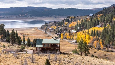 /international/us/474-n-scenic-dr-panguitch-ut-110103777687/