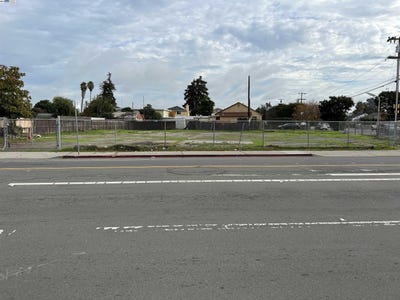 /international/us/19884-meekland-hayward-ca-110098453065/?lang=zh-tw