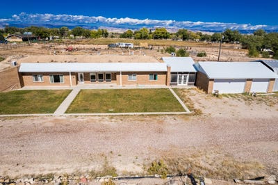 /international/us/3310-s-2500-e-vernal-ut-110102695214/