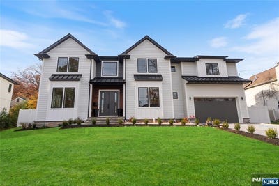 /international/us/333-harrison-street-paramus-nj-110108343800/