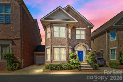/international/us/1208-dilworth-crescent-row-charlotte-nc-110107348255/