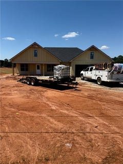 /international/us/1099-30th-st-valley-al-110107379060/