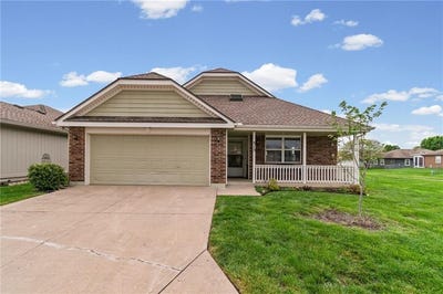 /international/us/515-s-saturn-drive-raymore-mo-110106000314/