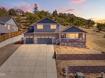 /international/us/332-avalon-terrace-eagle-point-or-110120042868/