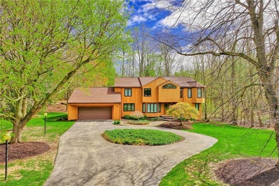 /international/us/1185-hidden-valley-webster-ny-110107477441/