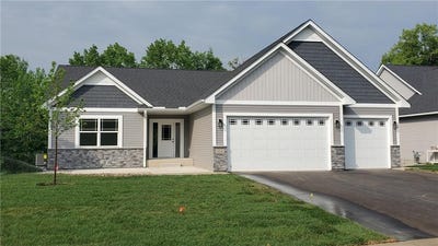 /international/us/1290-knight-lane-watertown-mn-110098298534/