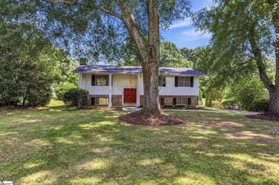 /international/us/201-evening-way-mauldin-sc-110108753091/