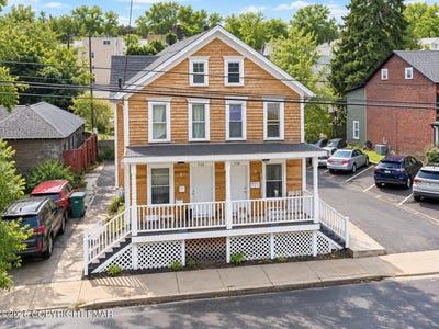 /international/us/728-730-ann-street-stroudsburg-pa-110120059268/