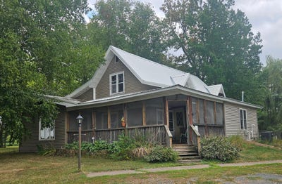 /international/us/9052-545th-street-rush-city-mn-110119766267/