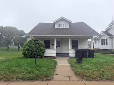 /international/us/1853-whitehouse-sioux-city-ia-110110403790/