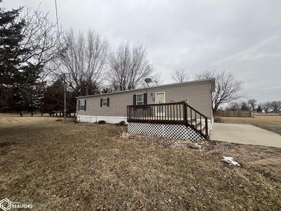 /international/us/700-e-kellogg-street-garden-grove-ia-110105383496/