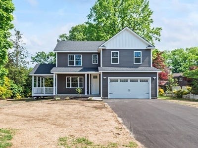 /international/us/132-barrington-road-longmeadow-ma-110108192432/