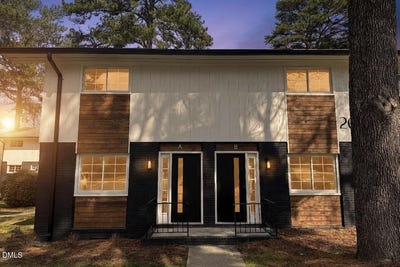 /international/us/2613-mcneil-street-raleigh-nc-110106759097/