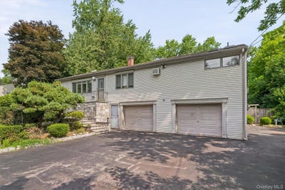 /international/us/11-louise-drive-west-nyack-ny-110119379859/