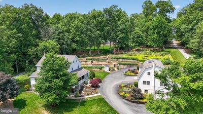 /international/us/257-hill-road-new-holland-pa-110109231312/