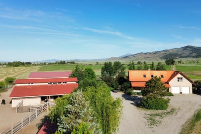 /international/us/257-n-elk-creek-rd-fairfield-id-110100466956/