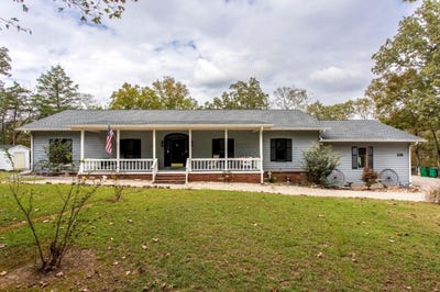 /international/us/128-powhatan-drive-cherokee-village-ar-110104573798/