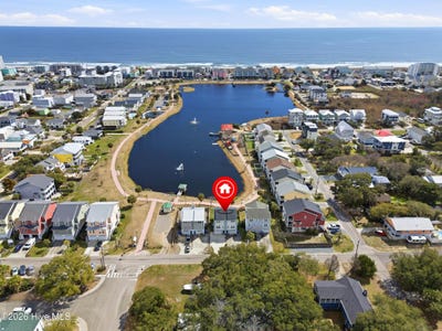 /international/us/503-s-fourth-street-carolina-beach-nc-110106329678/