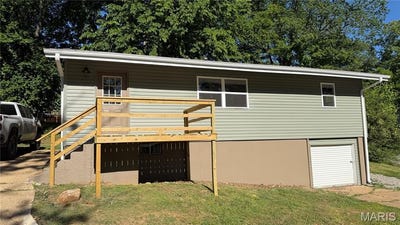 /international/us/1005-burford-court-doniphan-mo-110108020653/