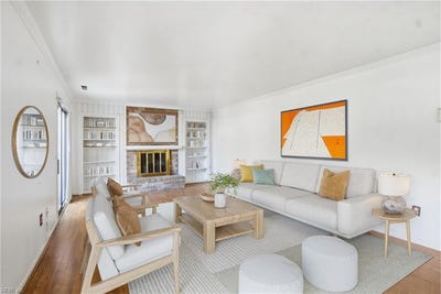 /international/us/635-ocean-lakes-drive-virginia-beach-va-110105766716/