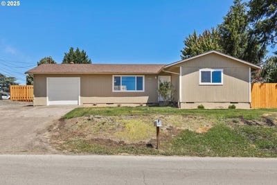 /international/us/481-w-grant-st-carlton-or-110100508920/
