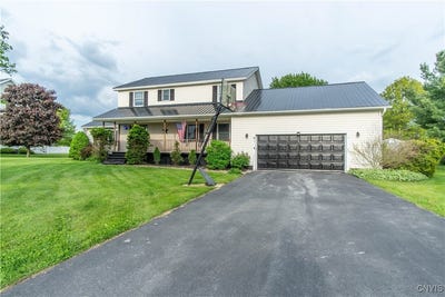/international/us/1-carol-drive-adams-ny-110099976180/