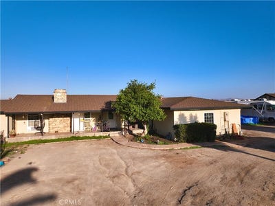 /international/us/8312-grapewin-street-eastvale-ca-110088784853/