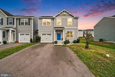 /international/us/768-raeann-drive-greencastle-pa-110119915129/