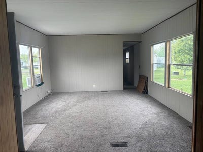 /international/us/461-west-lytle-street-fostoria-oh-110109143562/