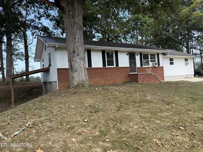 /international/us/210-snow-lane-harriman-tn-110110268805/