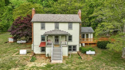 /international/us/952-naked-mountain-lane-shipman-va-110107511664/